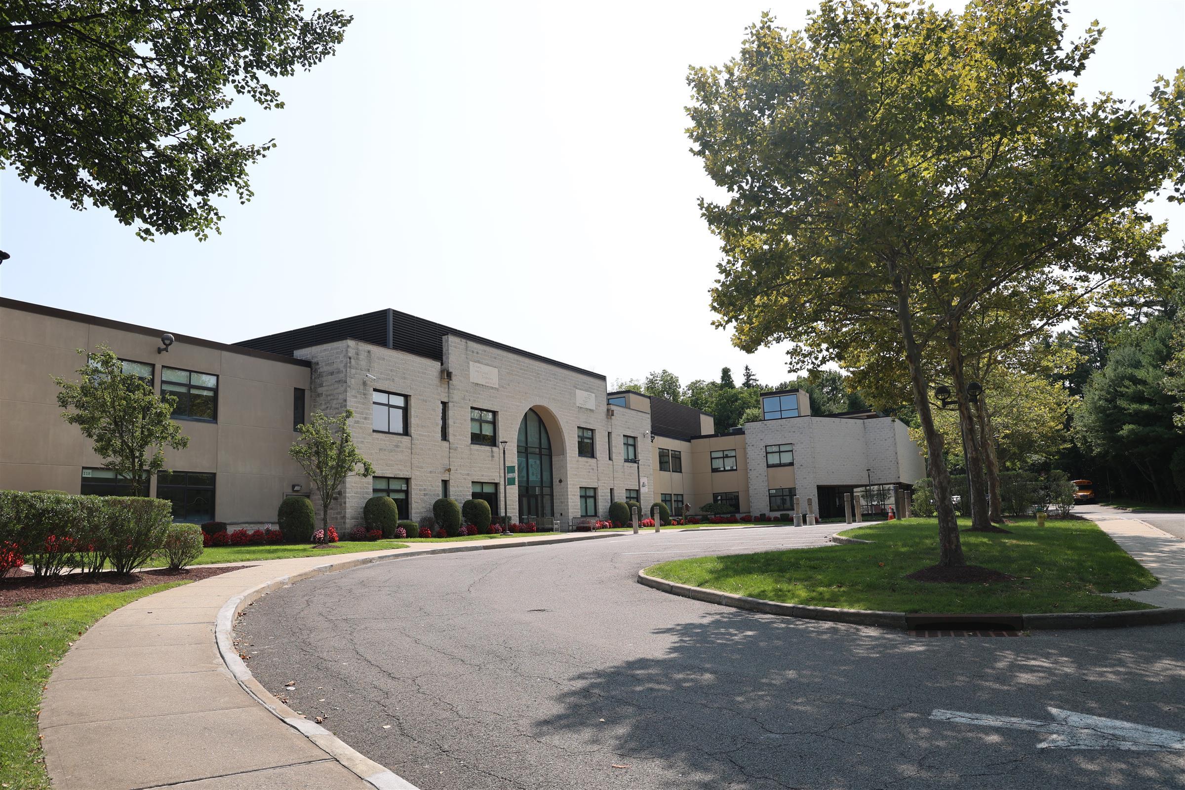 Schedule an upper school campus tour